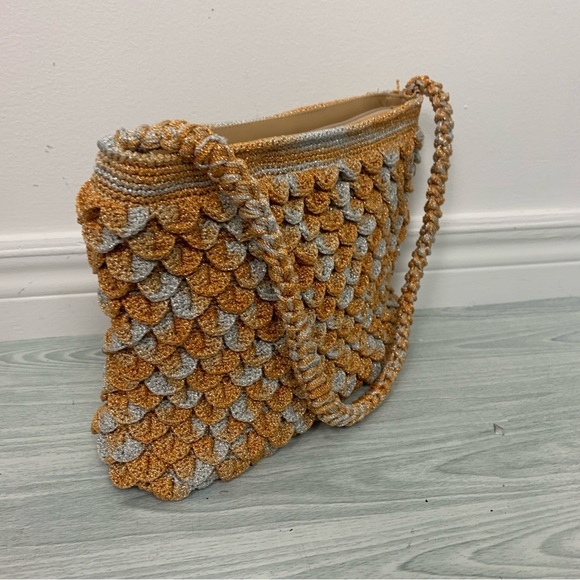 Vintage Crochet Knit Shoulder Bag - Picture 8 of 12